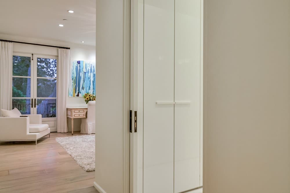 Chateau Serra Malibu - Image 39