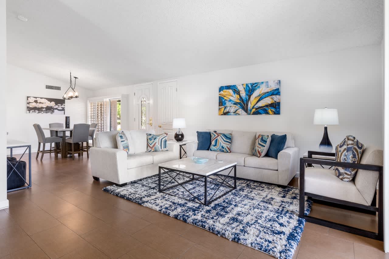 Desert Flower Condo - Image 4