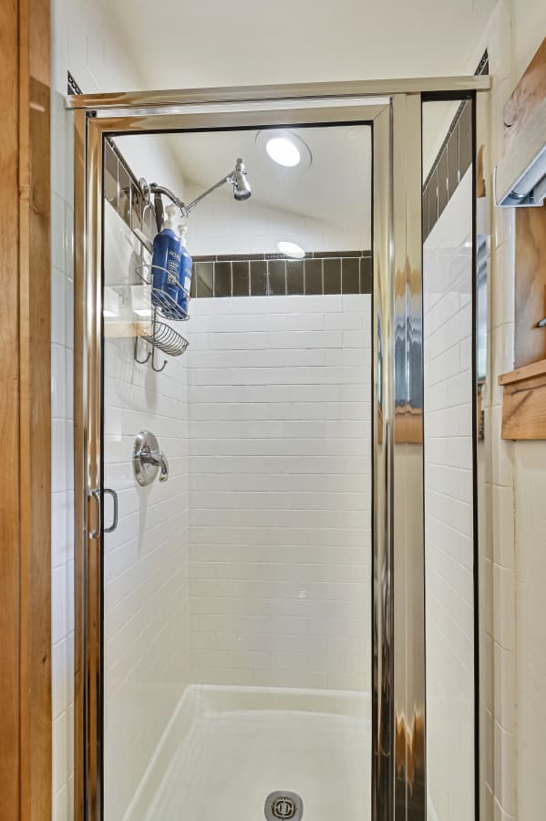 Mountain Crest Home - Image 21