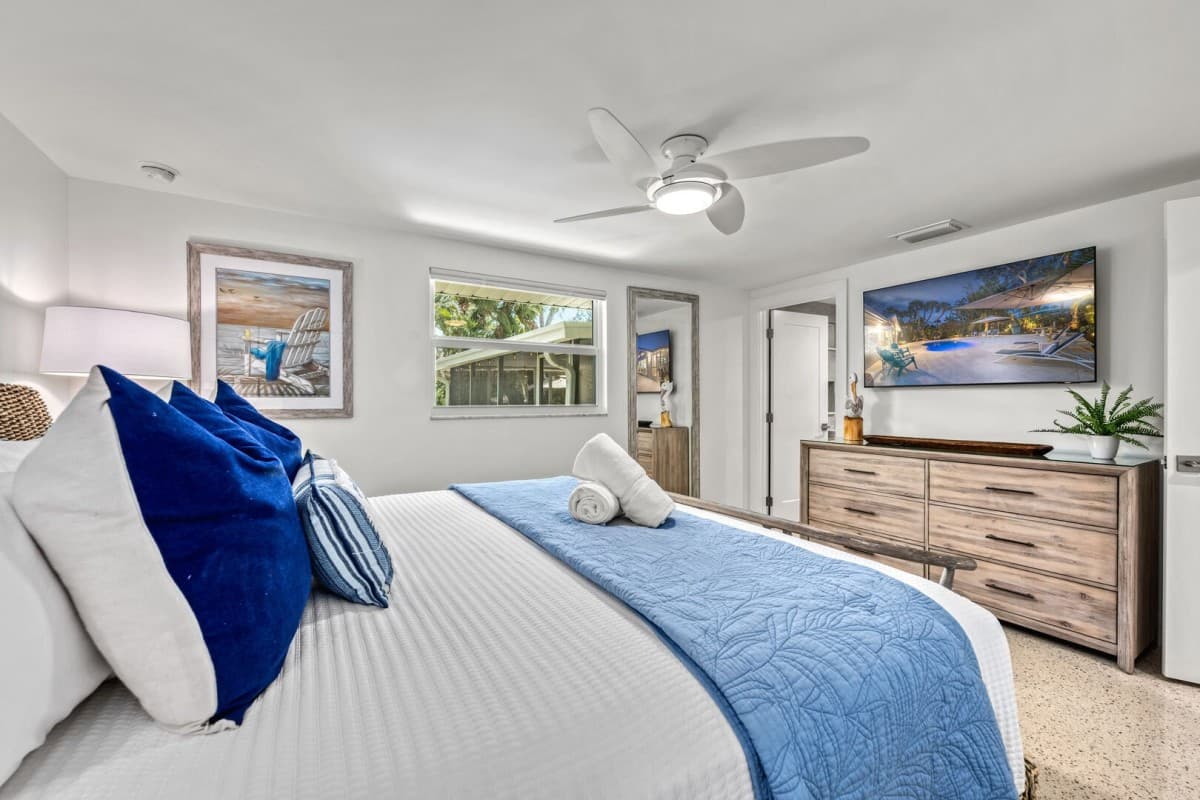 Beach Palm House - Image 22