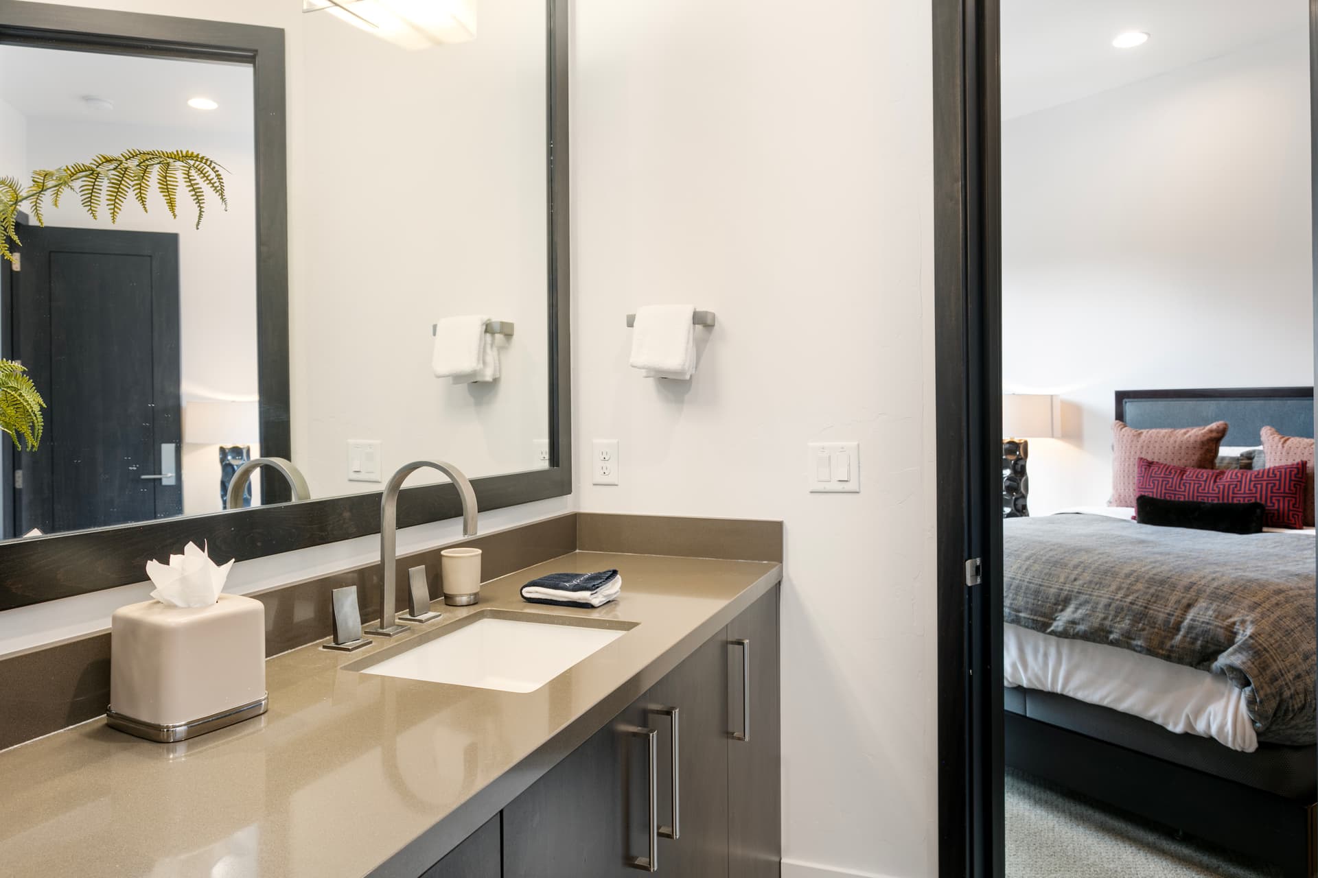 Juniper Residences #901 - Image 10