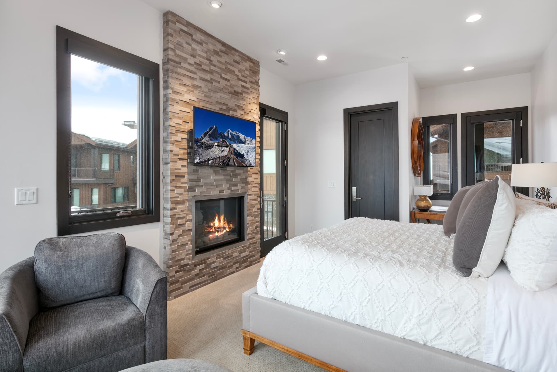 Juniper Residences #901 - Image 11