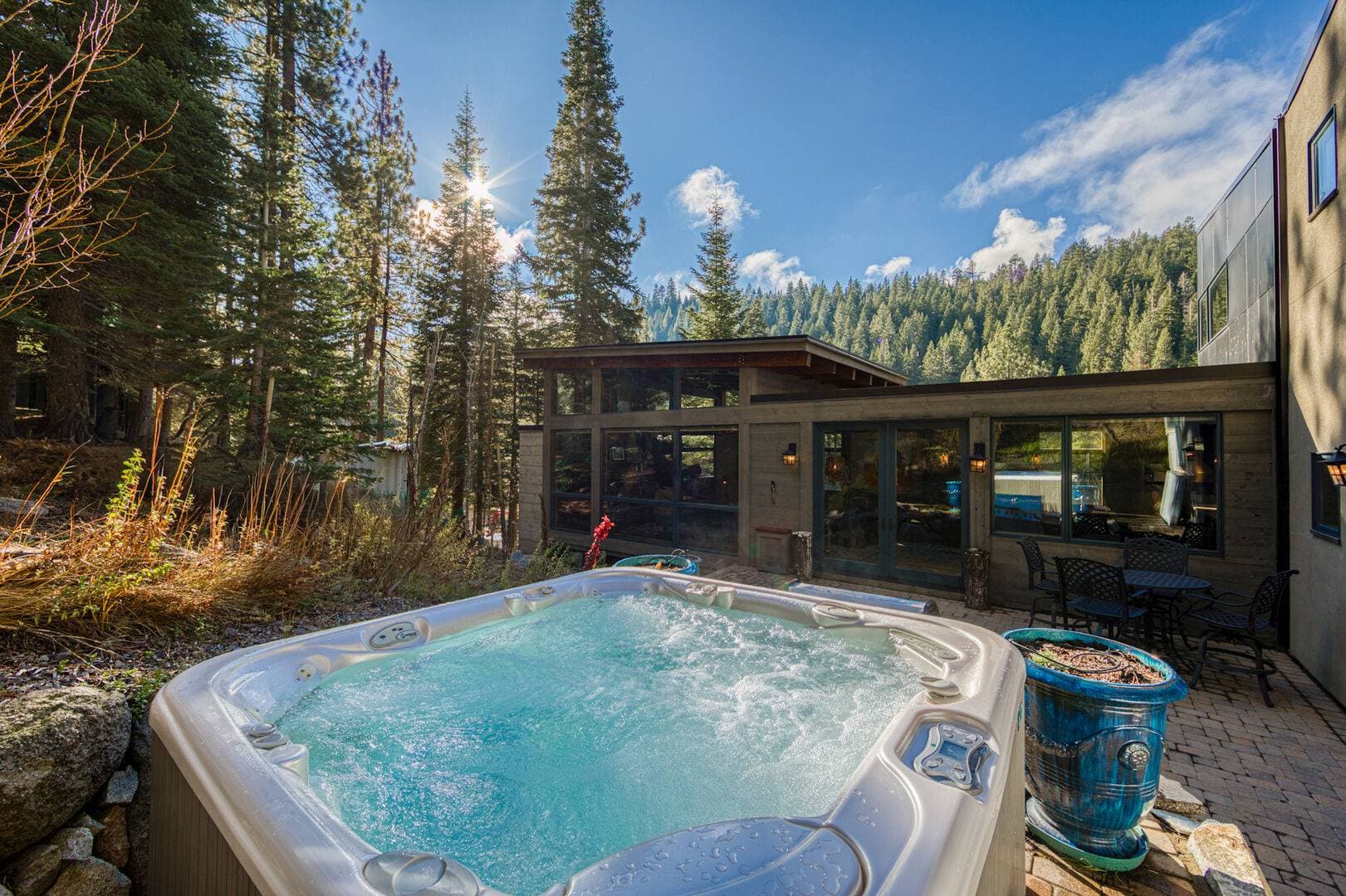 Painted River Retreat - Image 2