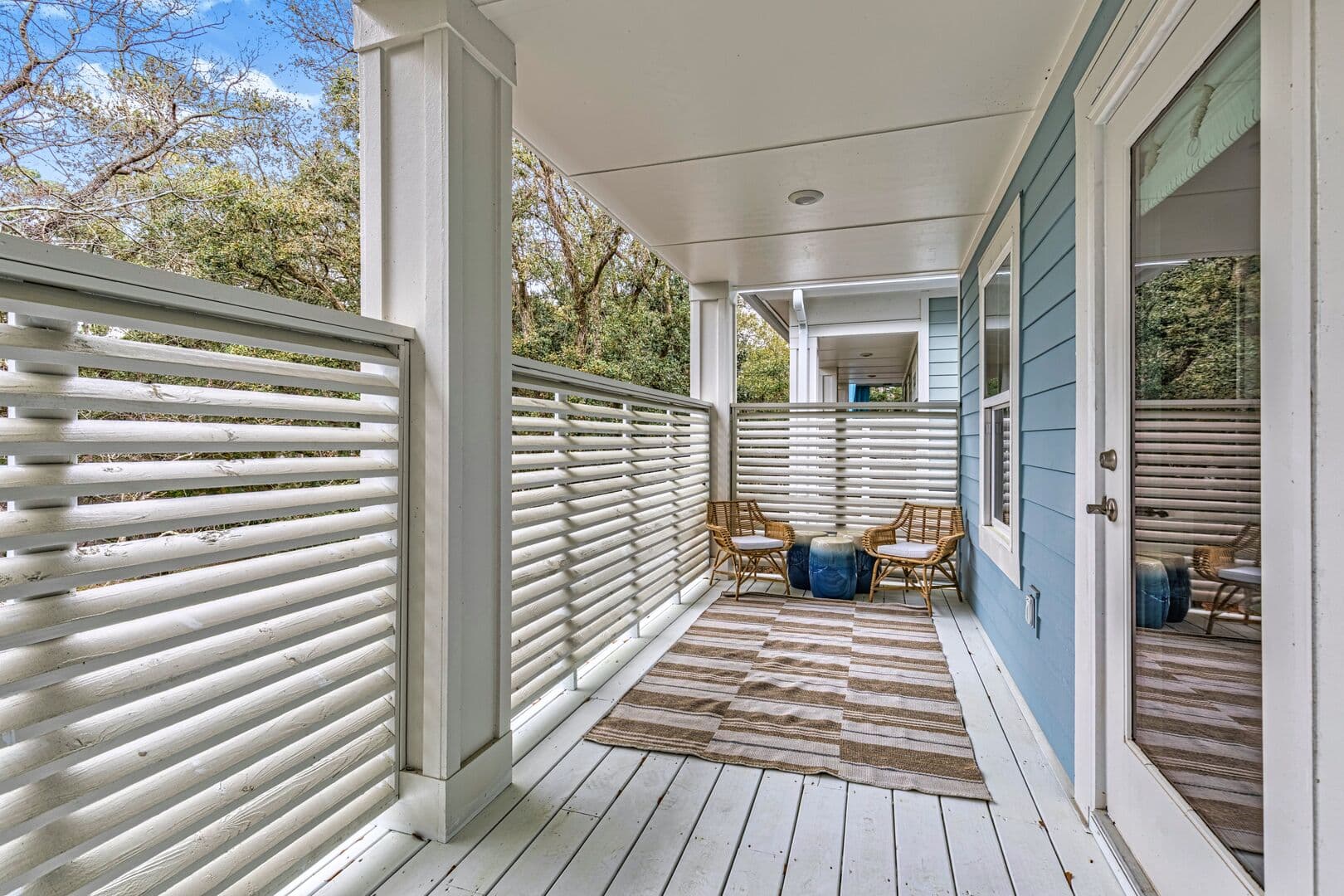 Tip Toe to the Beach - Image 37