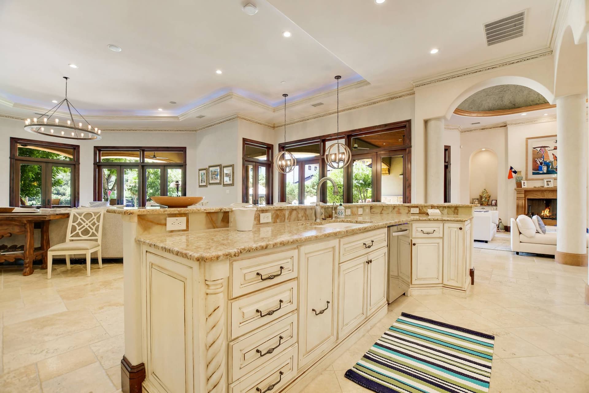 Hacienda on Lake Austin - Image 8