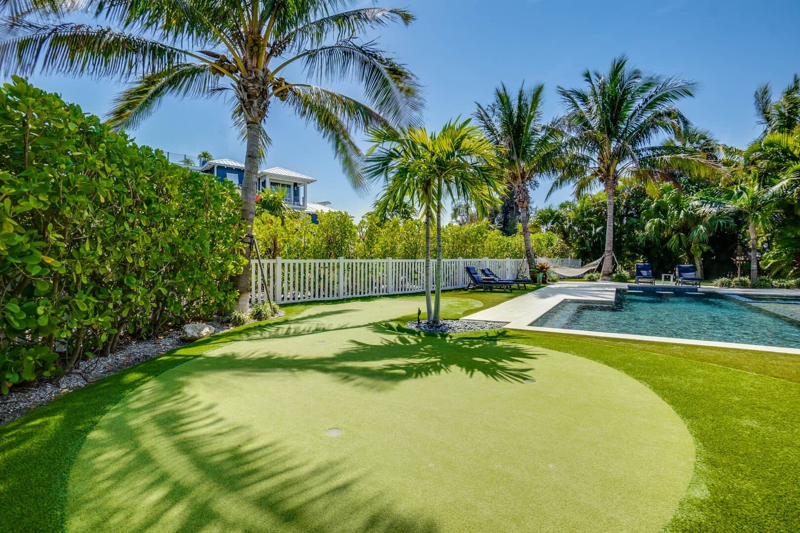 Coconut Cove - Image 36