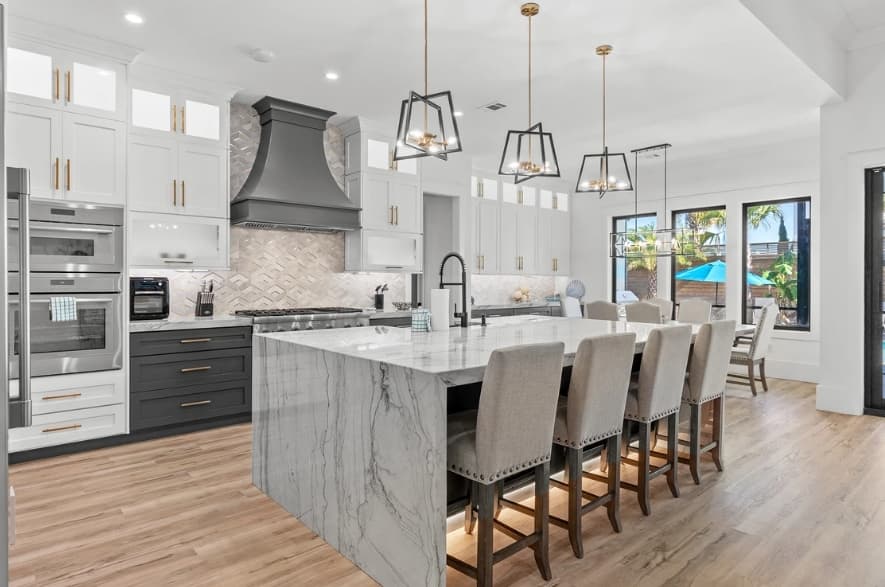 Happy by the Sea - Image 5