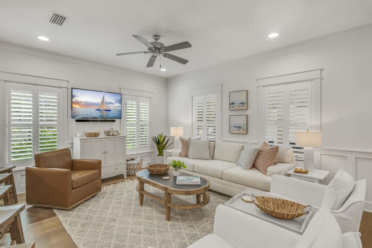 Southern Tides - Image 3