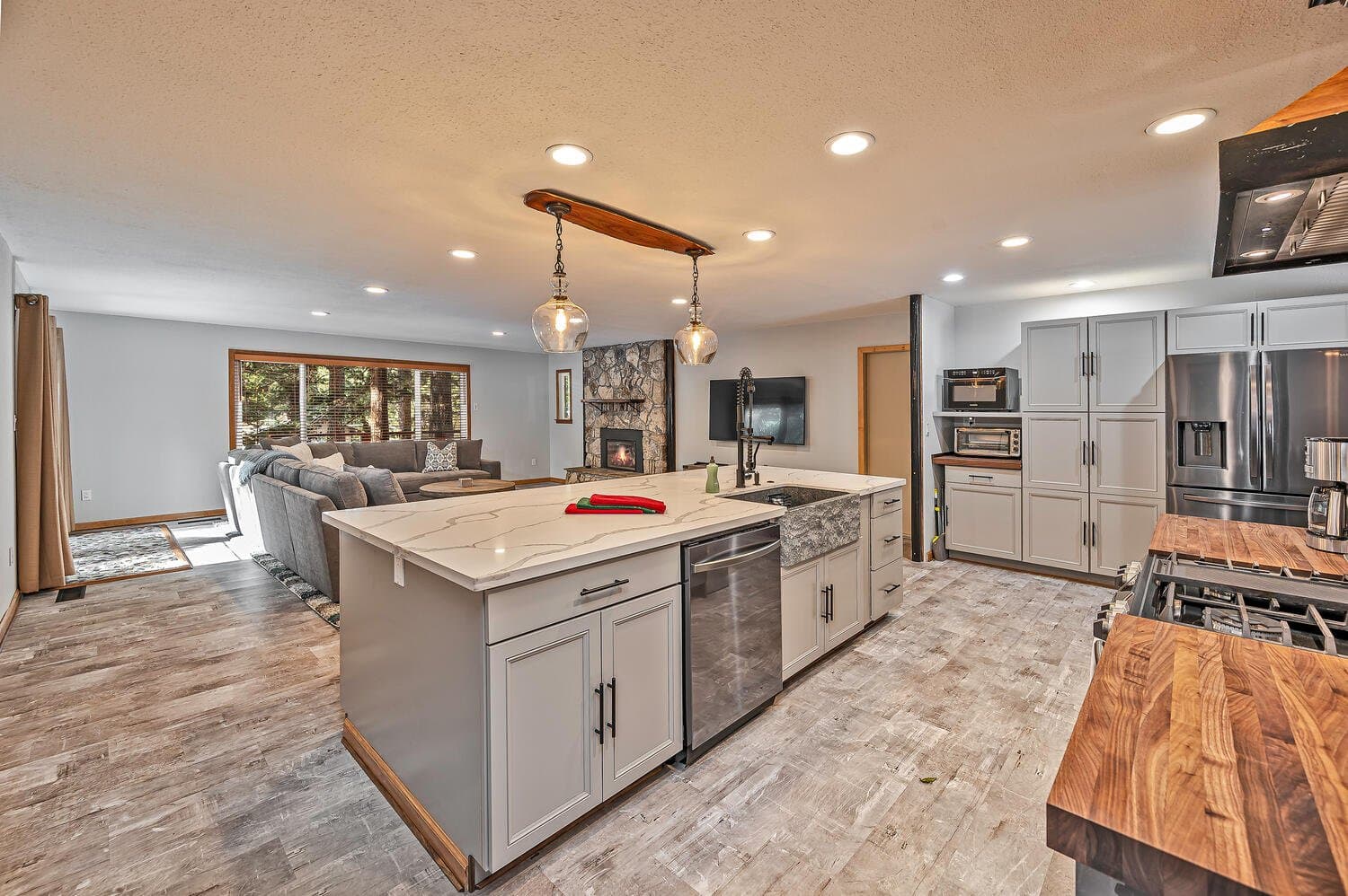 Lynda House - Image 2