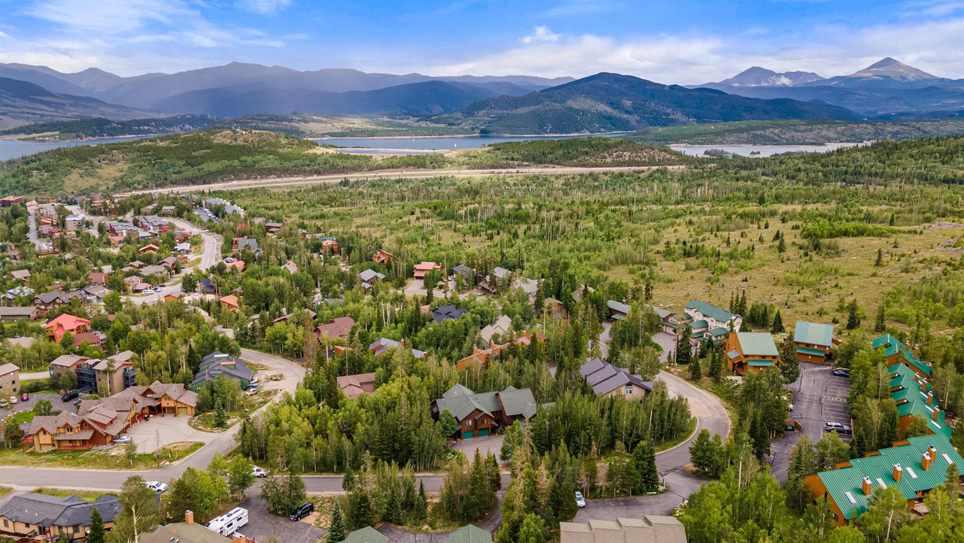 Burgundy House - Image 65