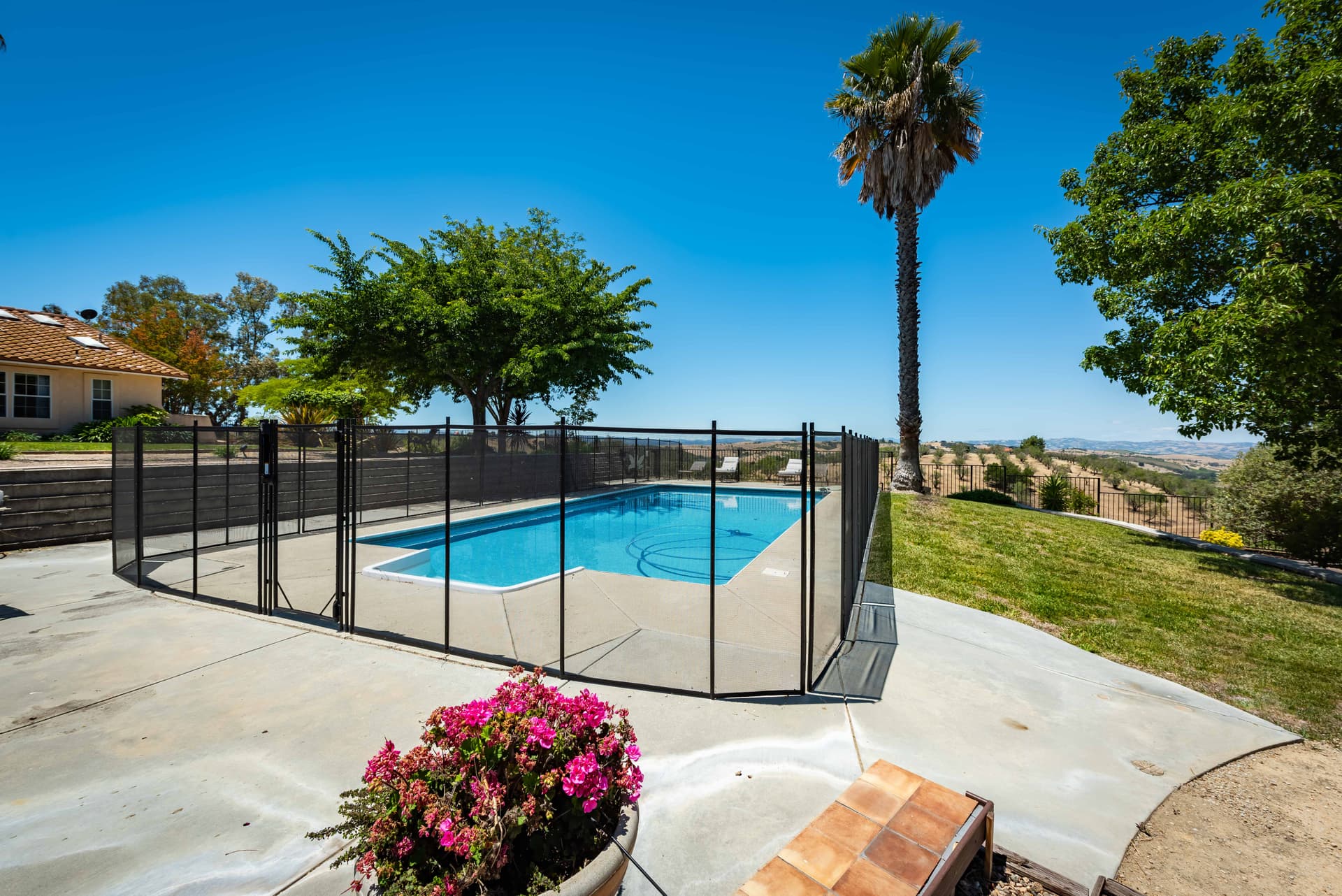 Hilltop Oasis Place - Image 44