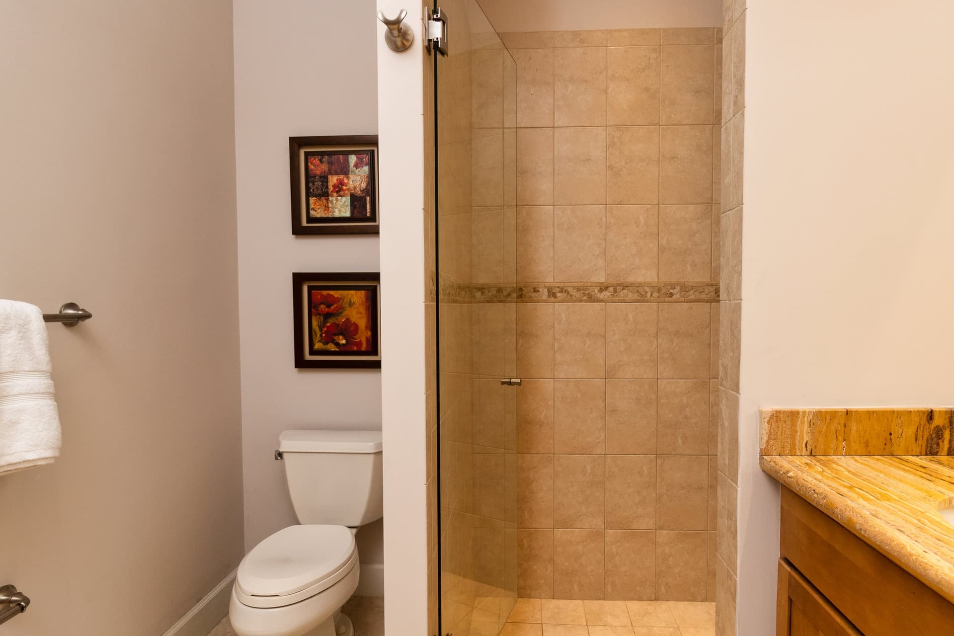 Lazy River Residence - Image 20