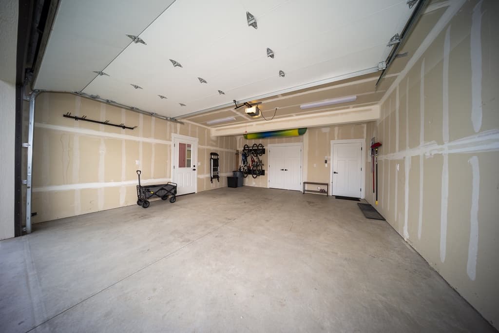 Homer’s Hideaway - Image 24