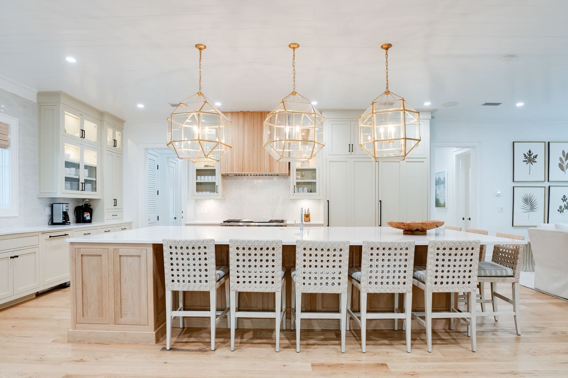 Shore To Have Fun - Image 19