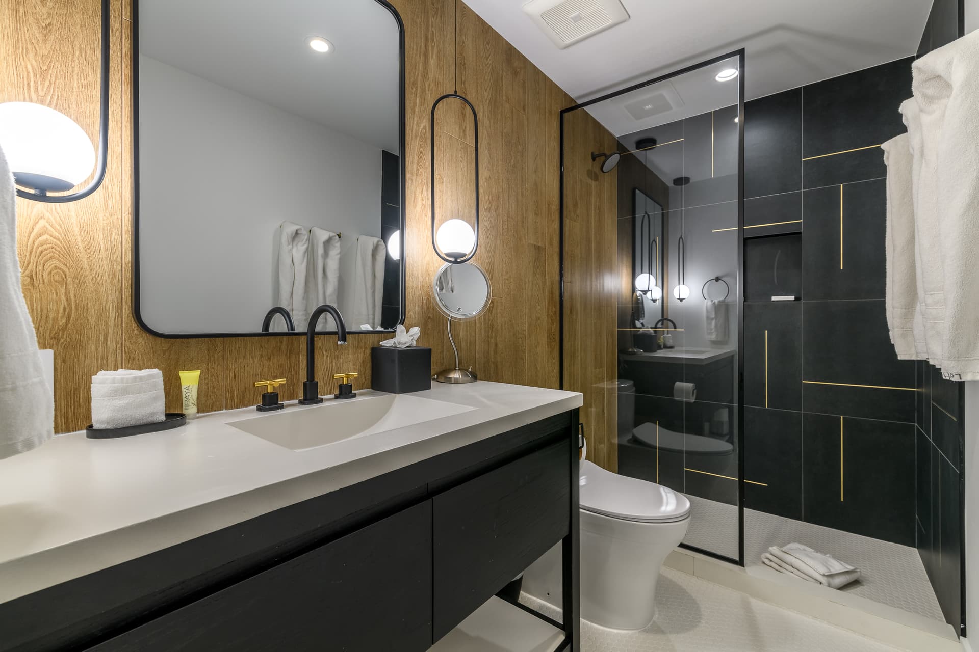 Sky High at the Plaza - Image 44