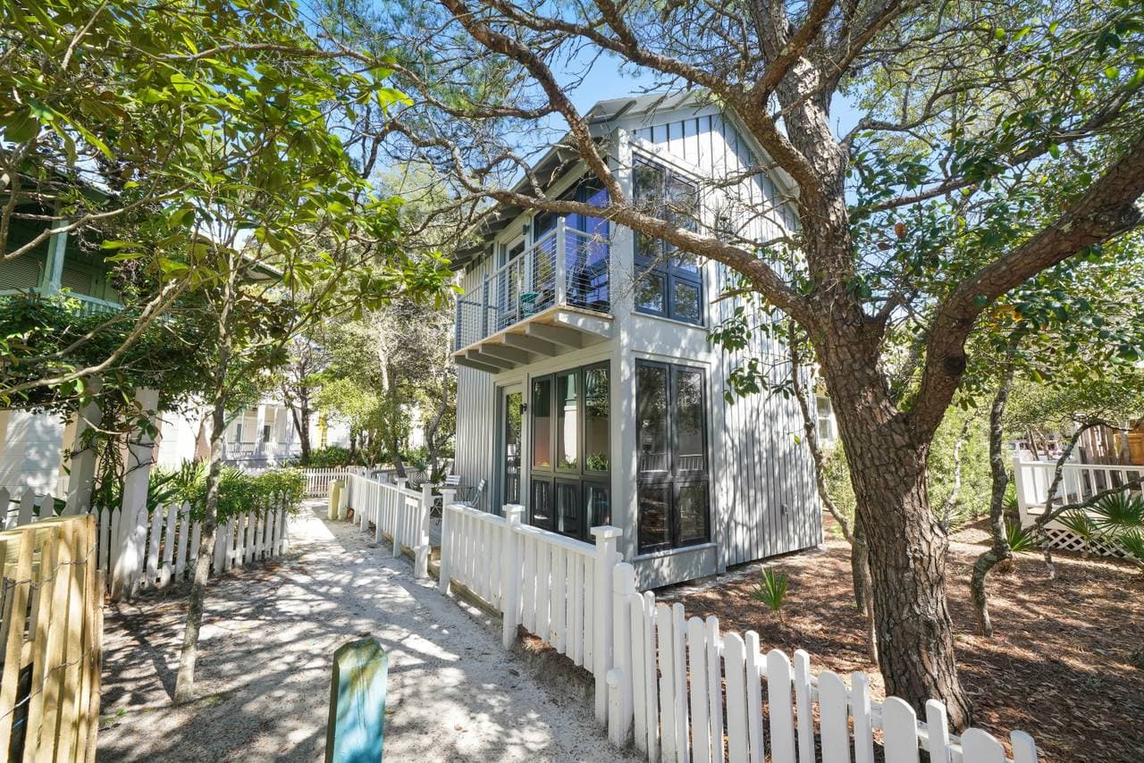 Little Feet Home - Image 2