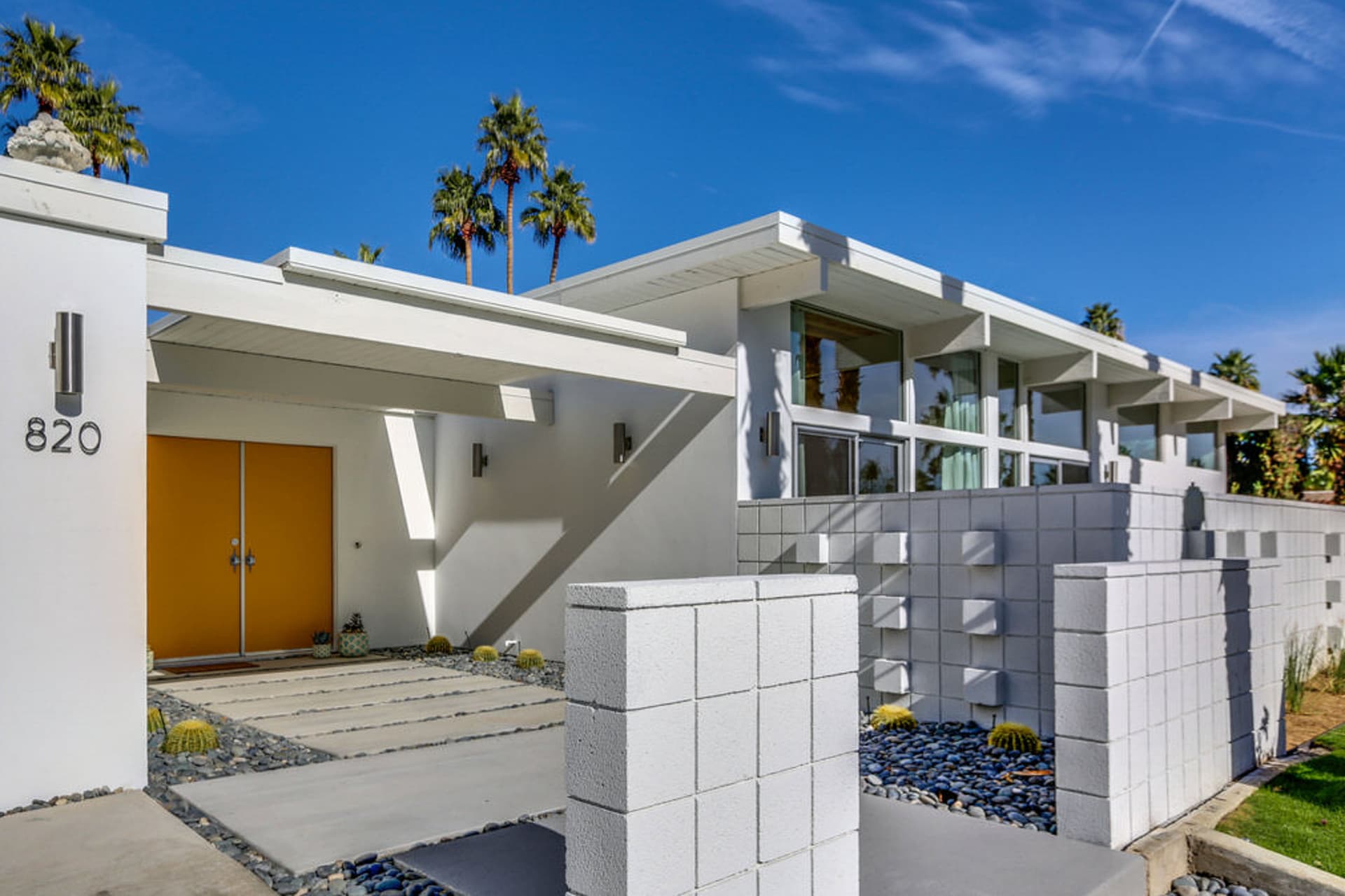 Regal Contemporary House - Image 41