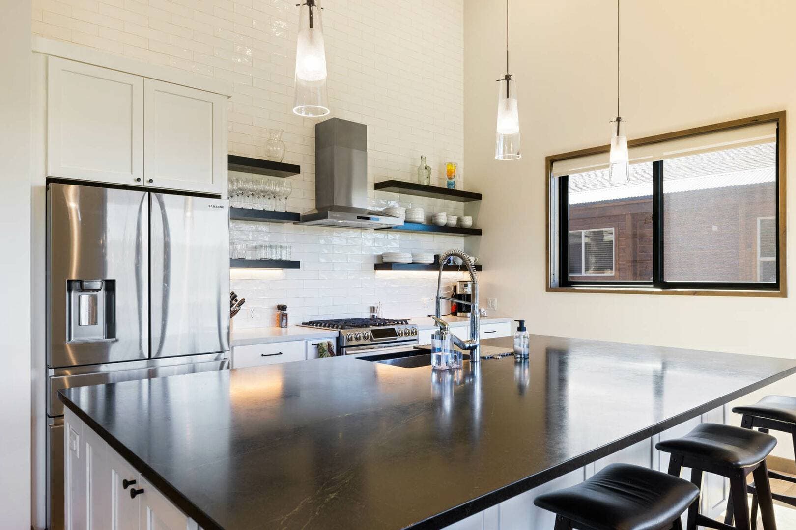 Meadowlark in Tahoe Donner - Image 5