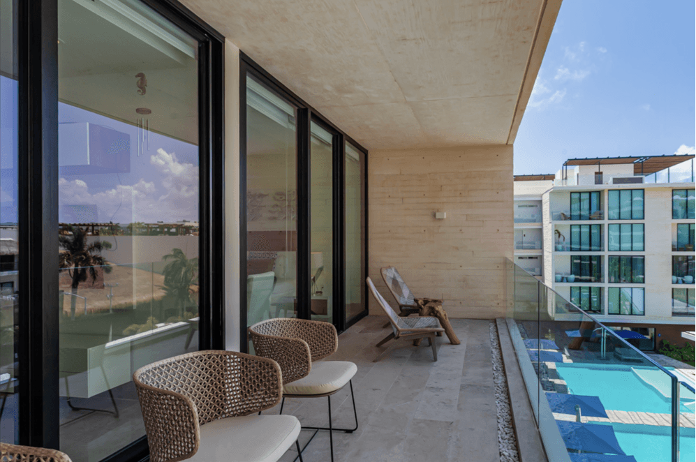 Oceana Condo #OCD21 - Image 2