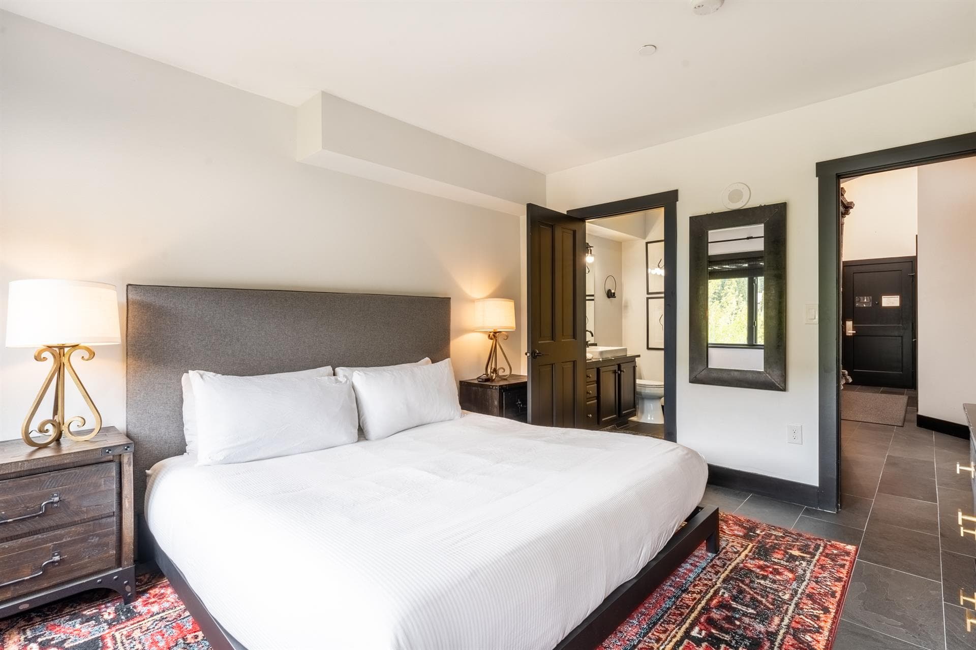 Arapahoe Residence - Image 24