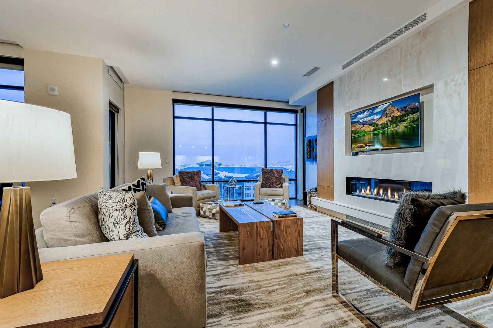 The Lift Penthouse - Image 3