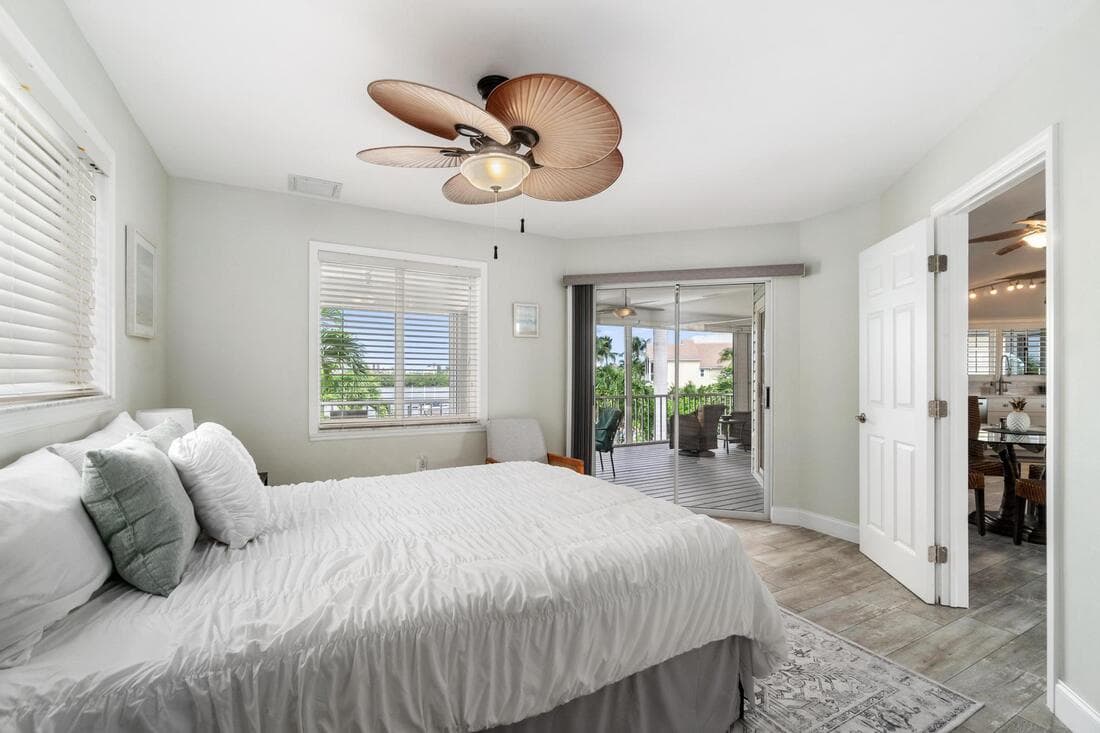 Bayside Retreat - Image 12