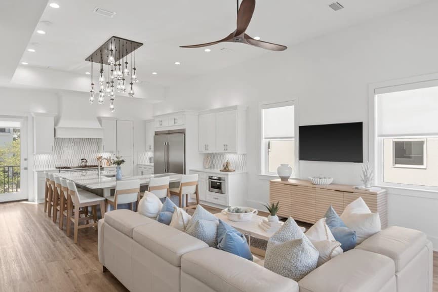 Lone Star Hideaway - Image 2