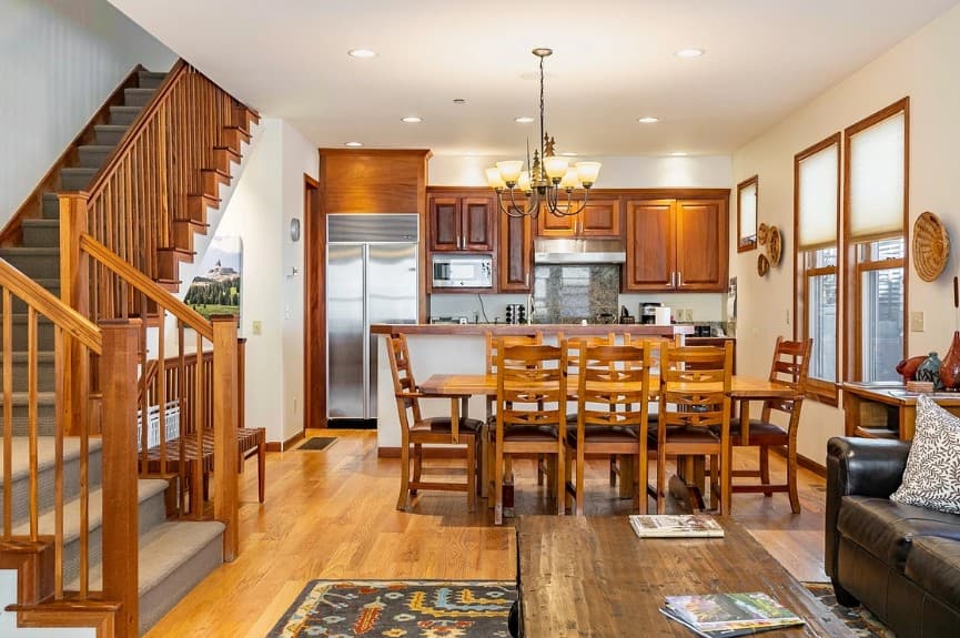 Pacific Street Townhome #514B - Image 5