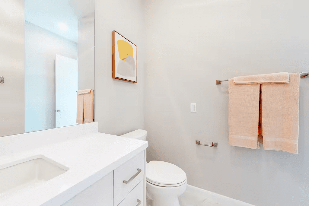 Dolphin Beach House - Image 22