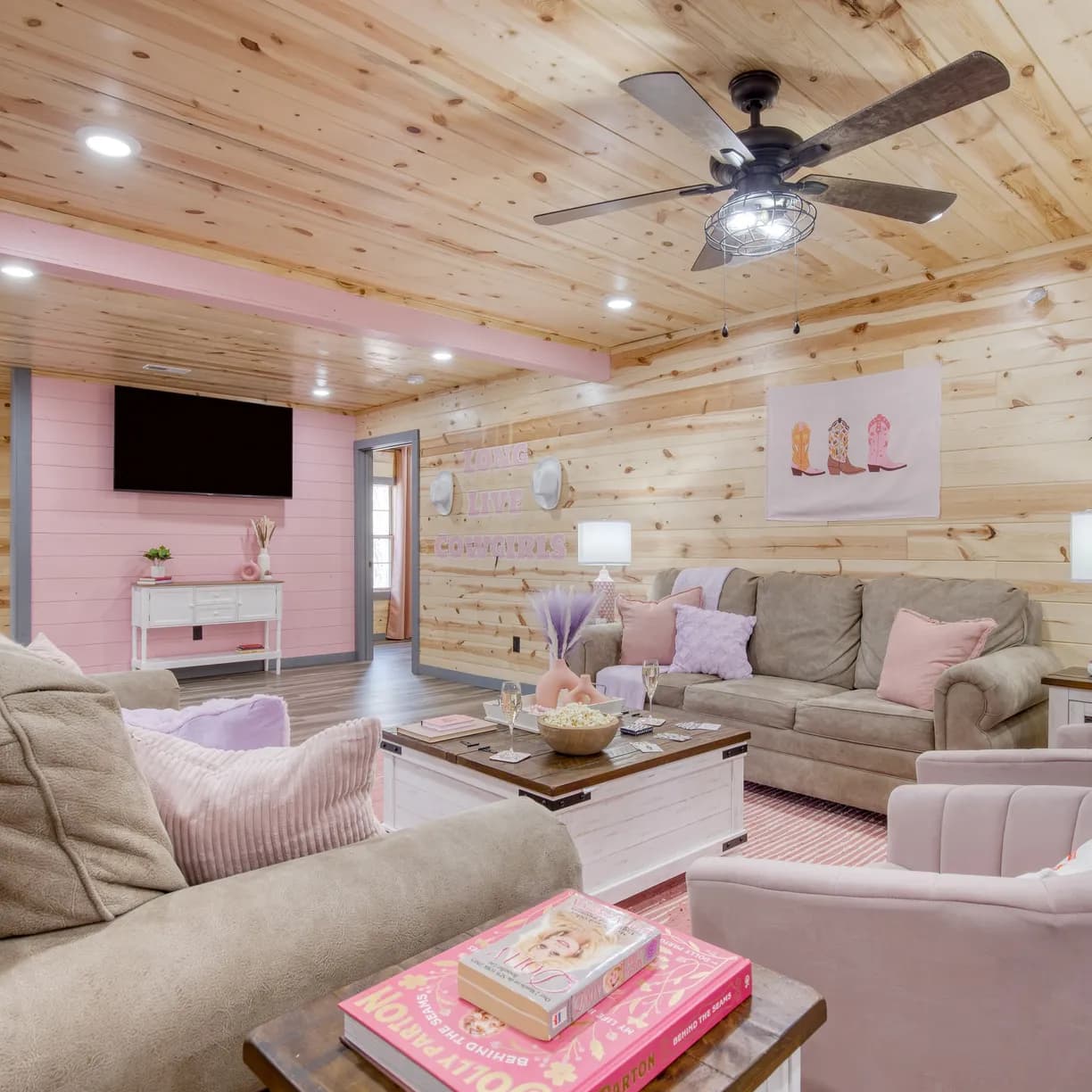Pink Pines Place - Image 4