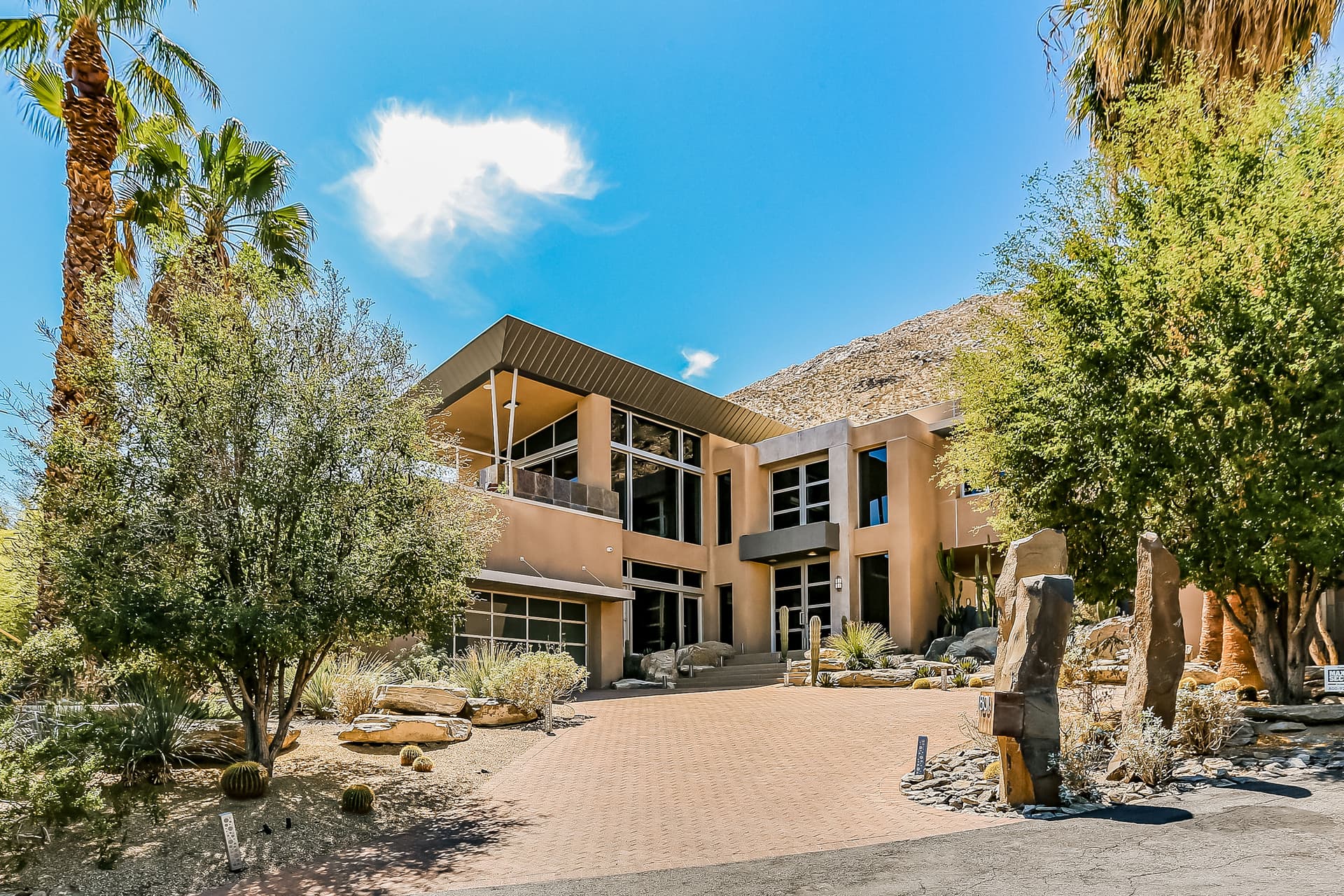 Lookout Home - Image 37