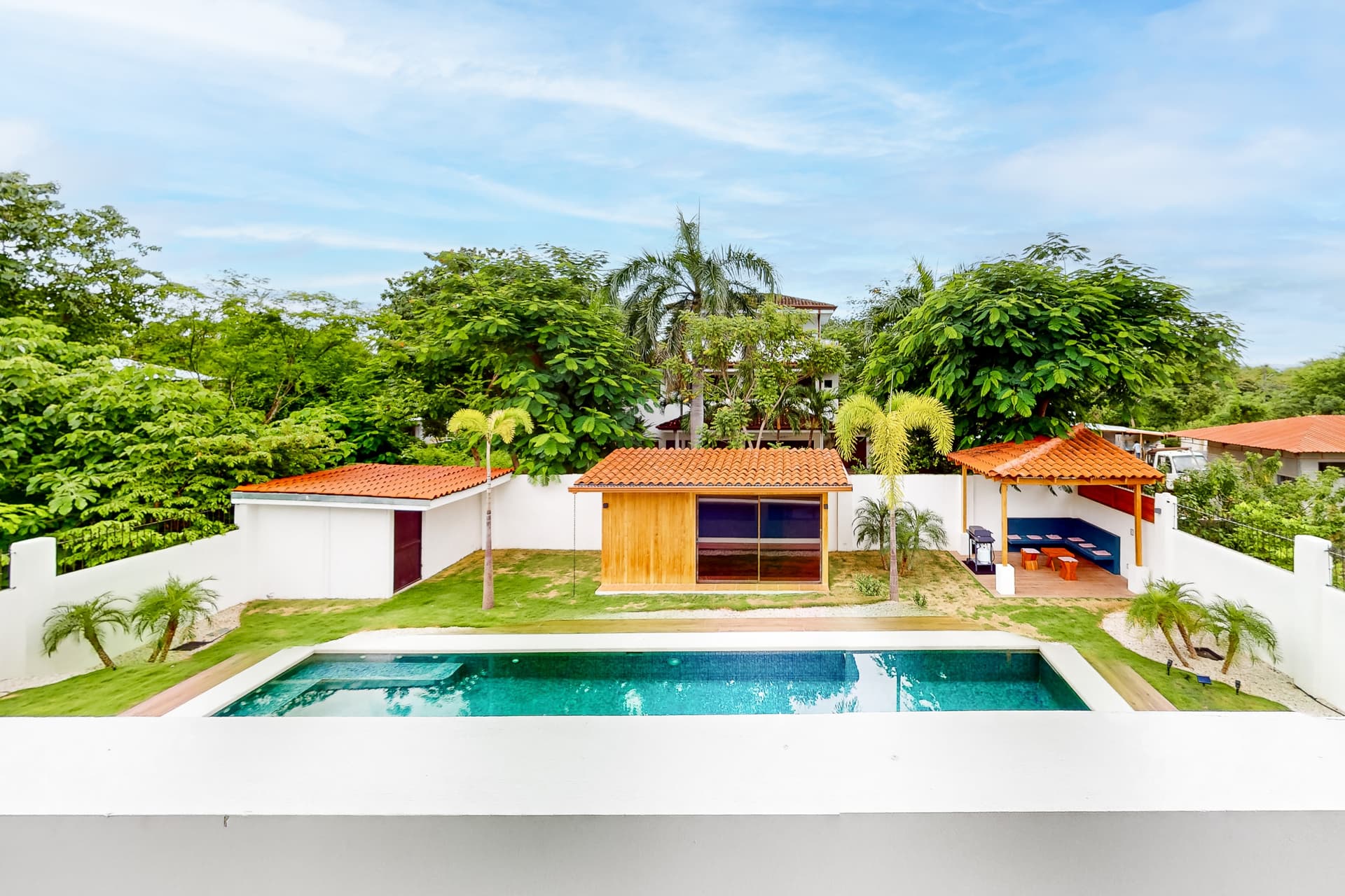 Coral Home 2 - Image 5