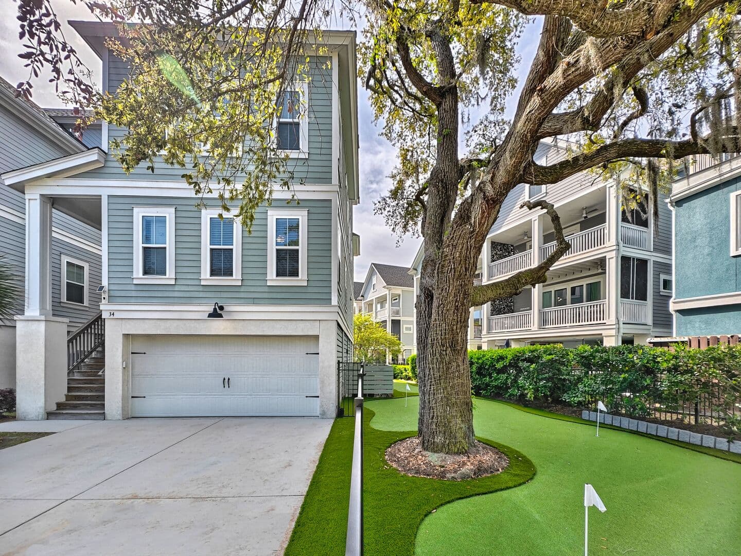 Golfers Dream - Image 102