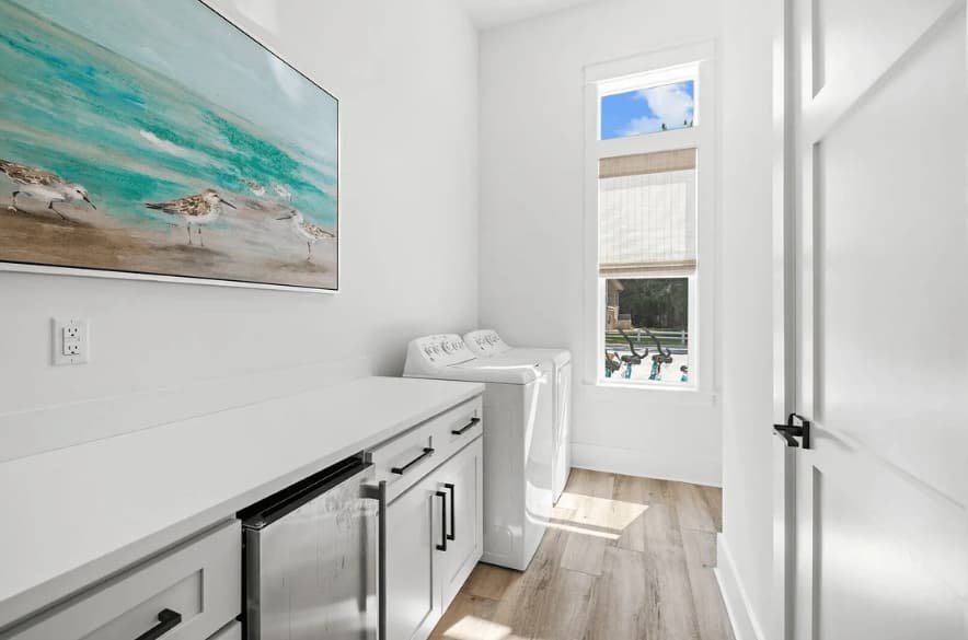 Juan Fine Day - Image 6