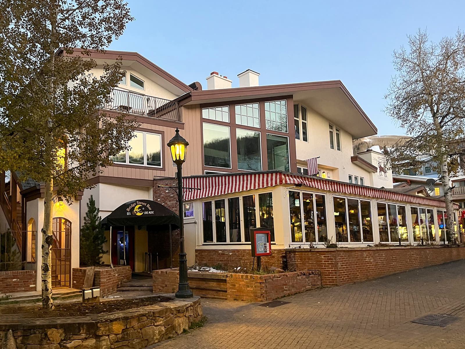 Red Lion Penthouse - Image 38