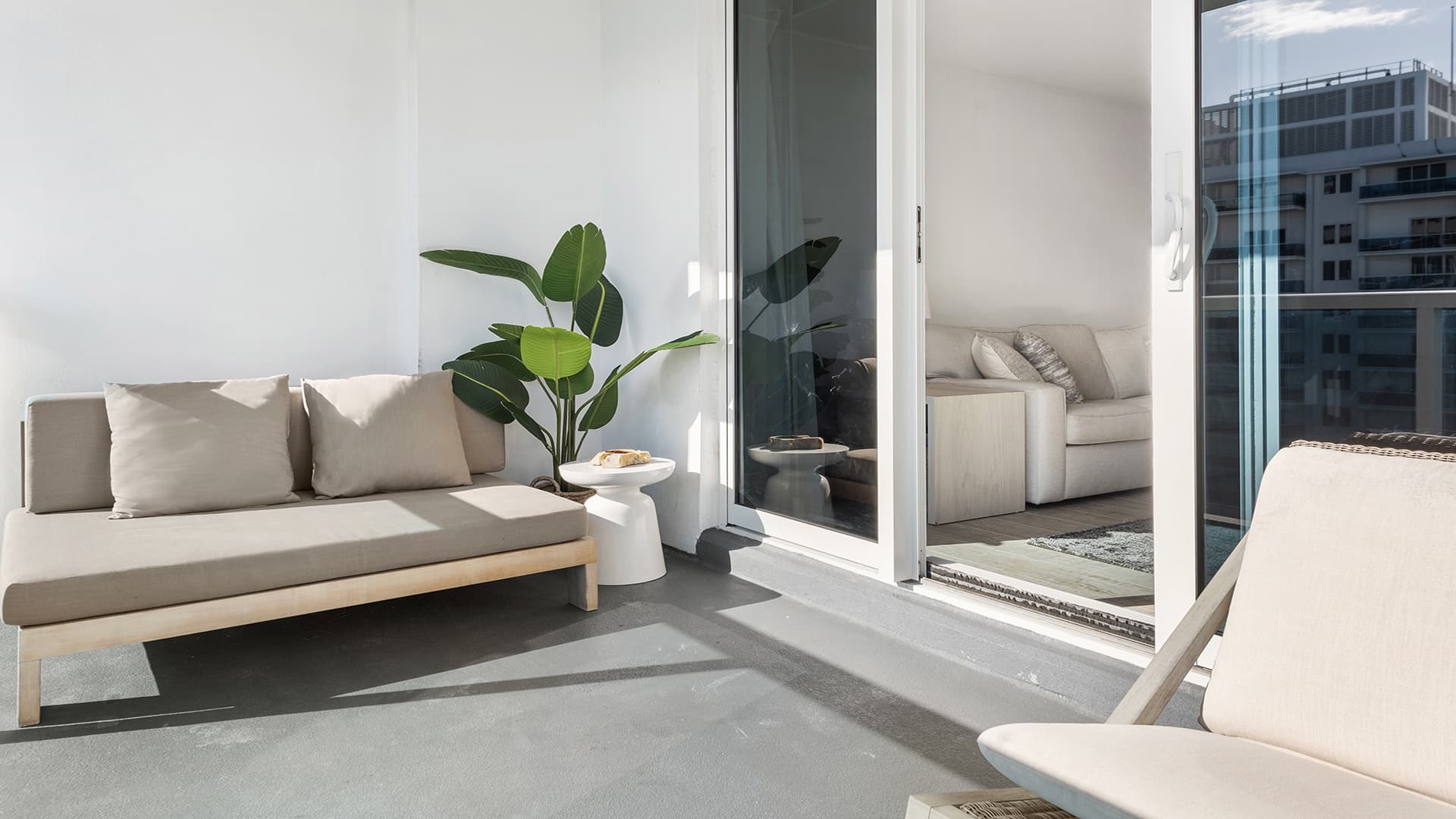 1 Hotel & Homes Residence #1412 - Image 6