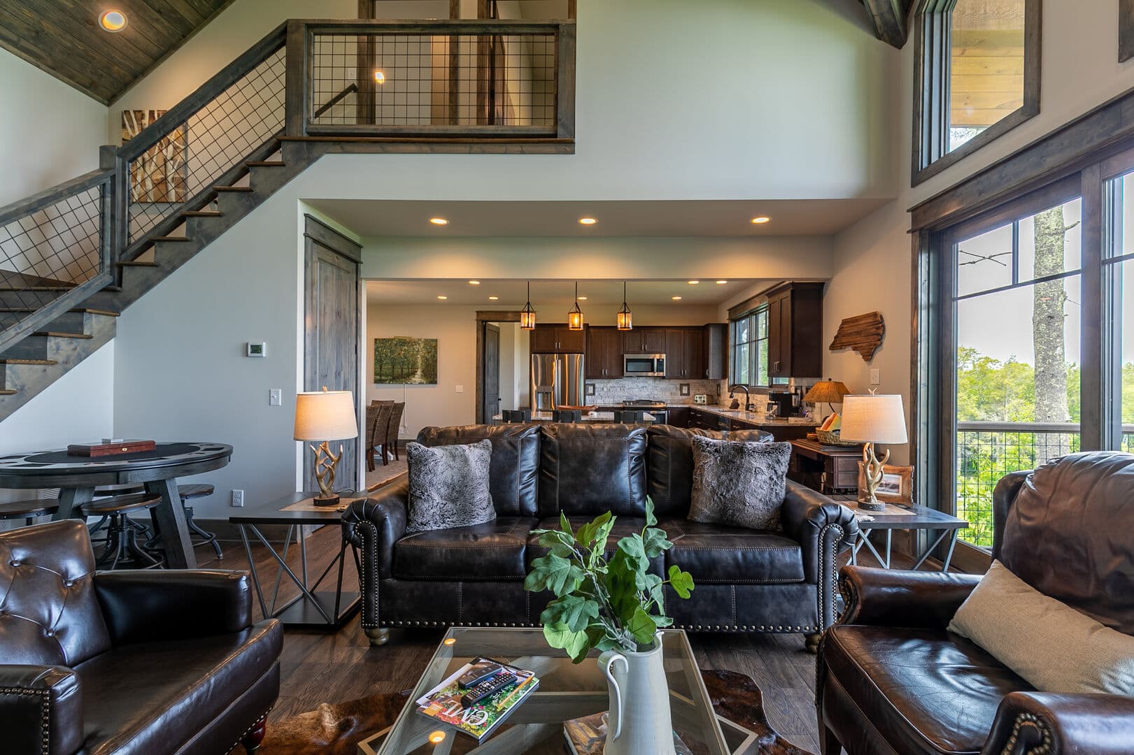 Just Bluffin' at Eagles Nest - Image 7