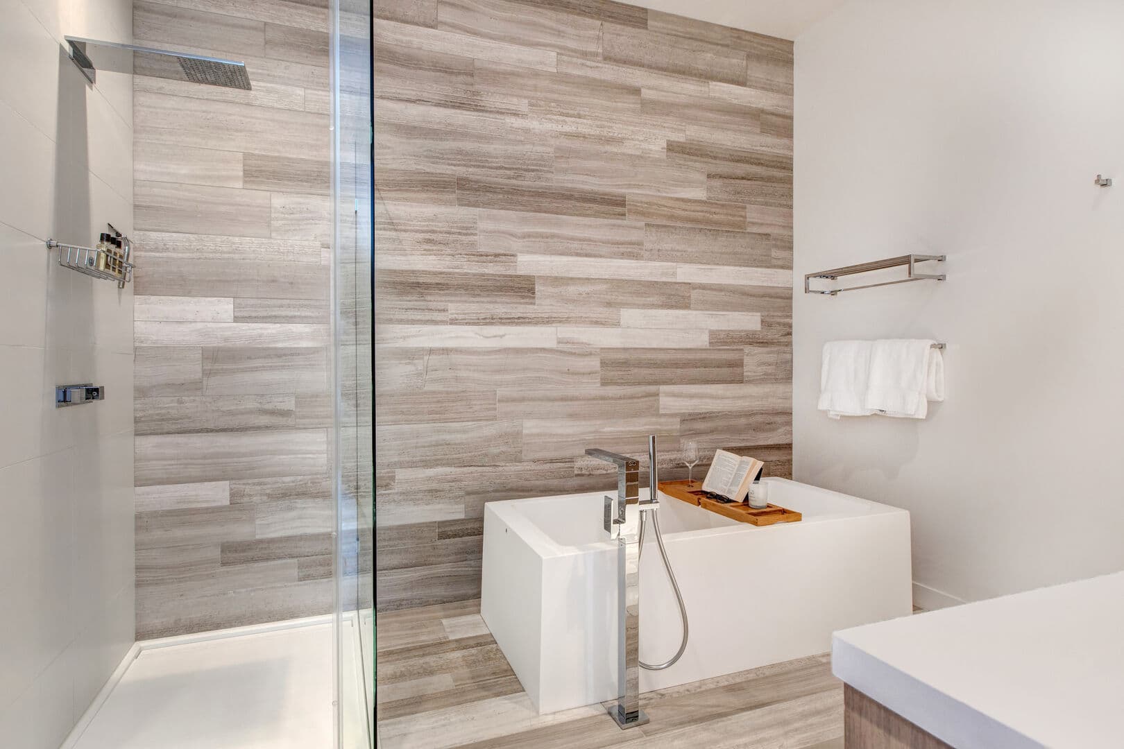 Main Home - Image 34