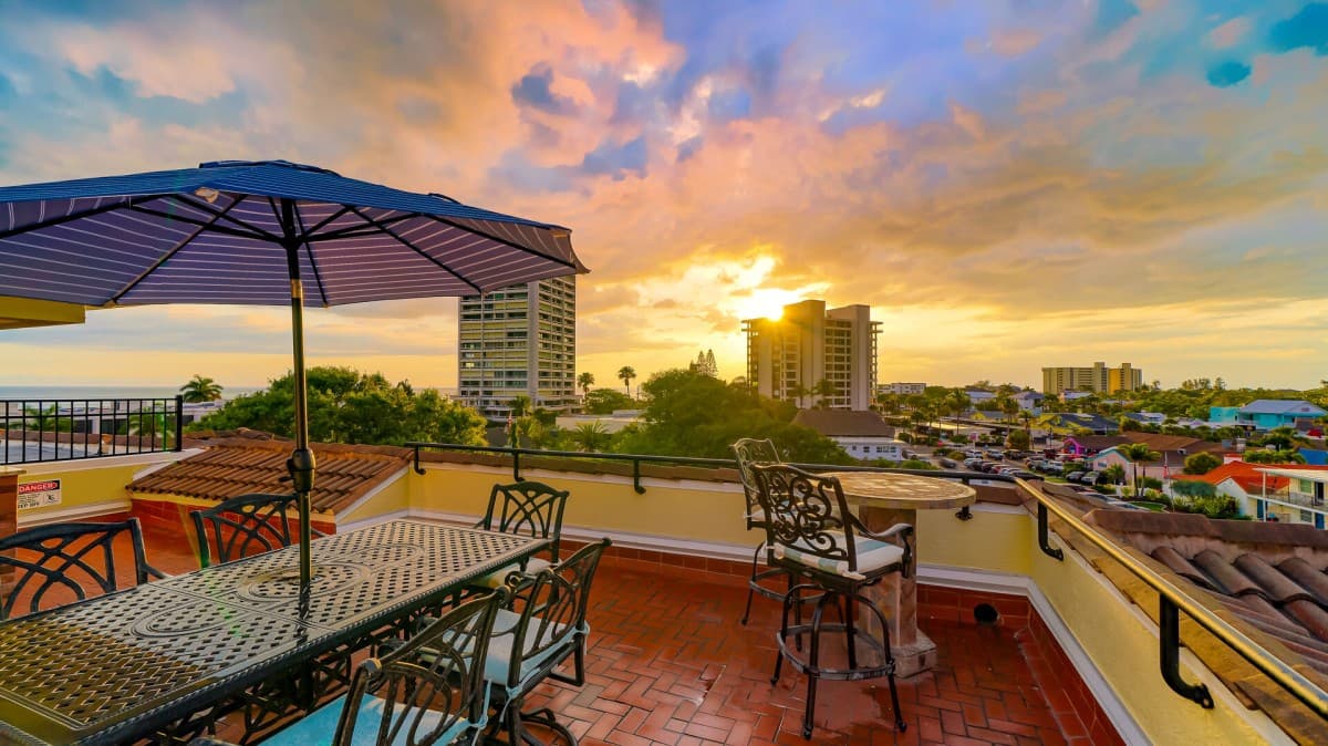 Sun Sea Terrace House - Image 5