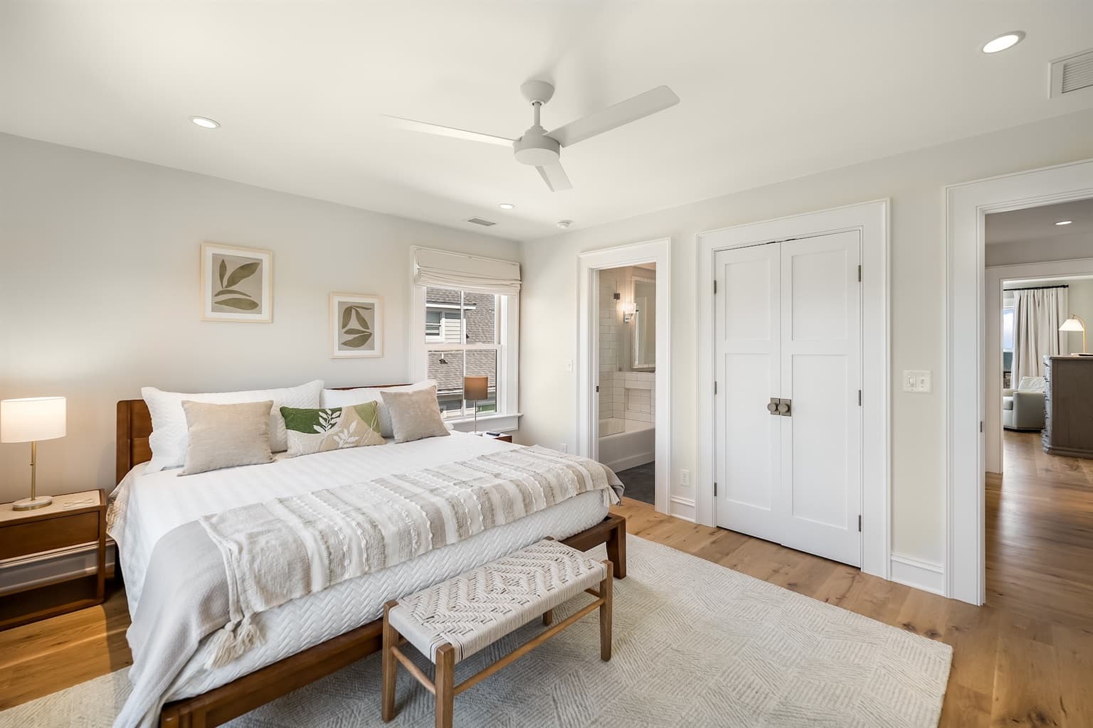 Beach Shelter - Image 27