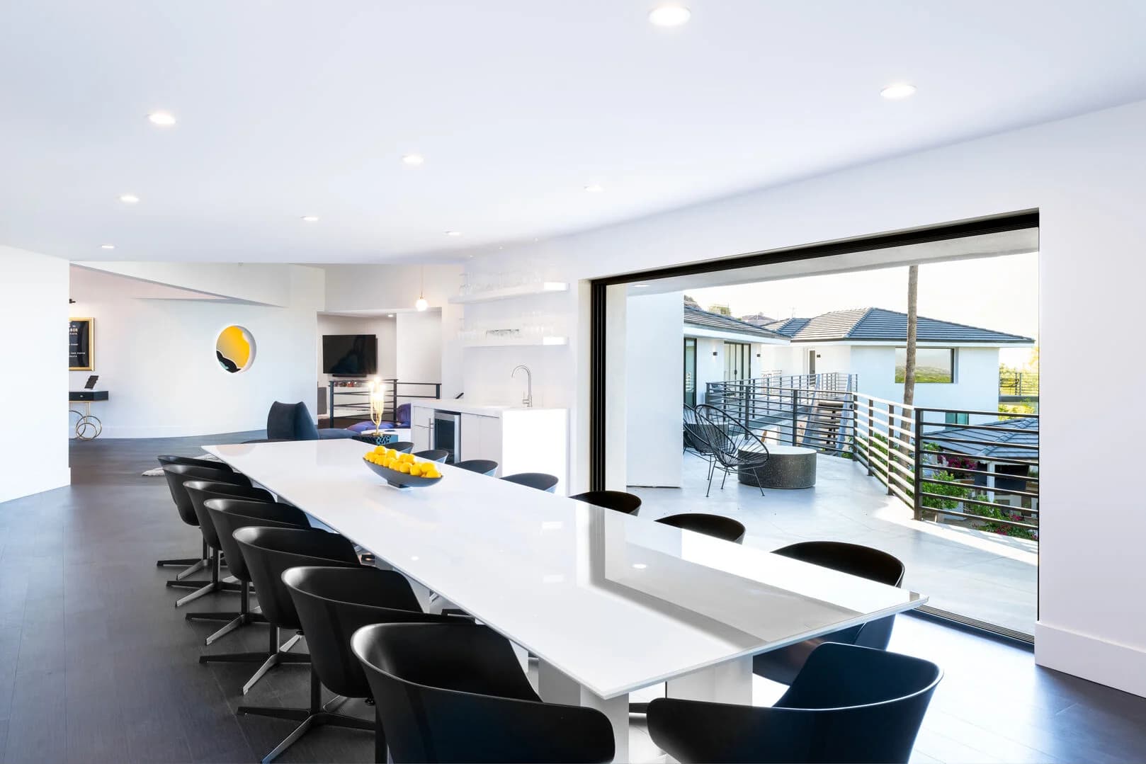 Valle Vista Manor - Image 10