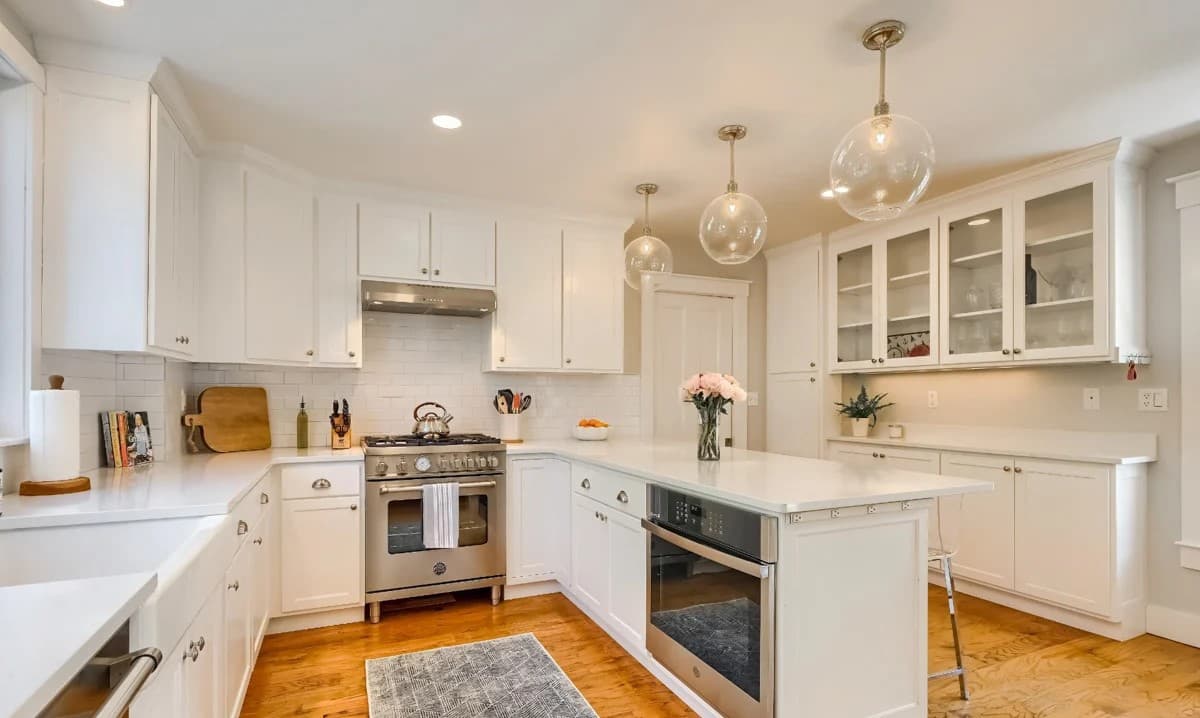 Captain Doane House - Image 3