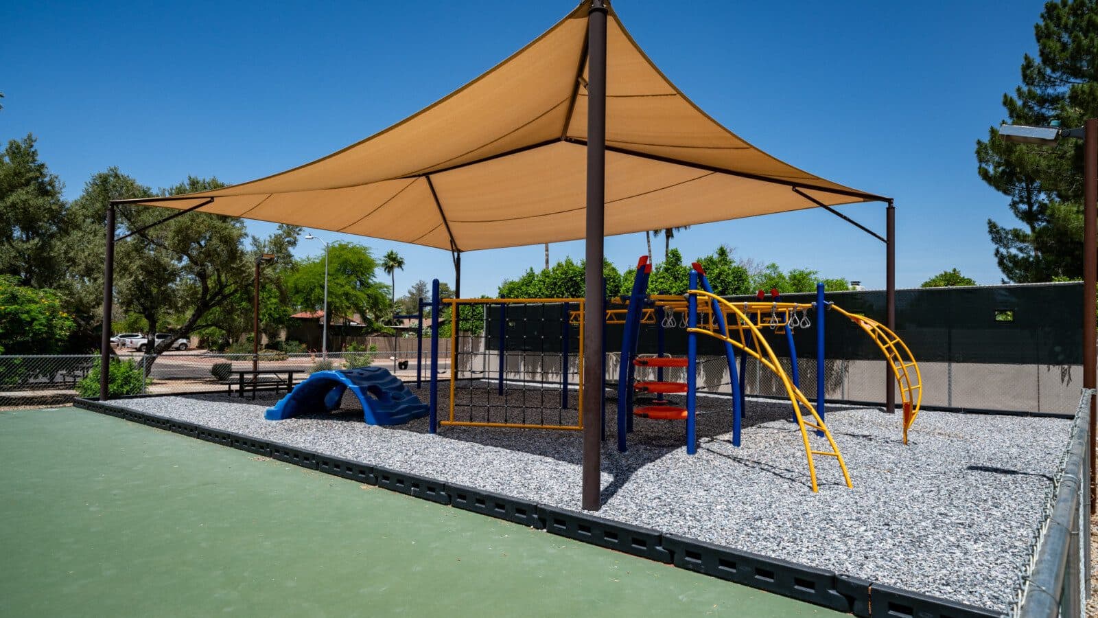 Spontaneous Desert Retreat - Image 37