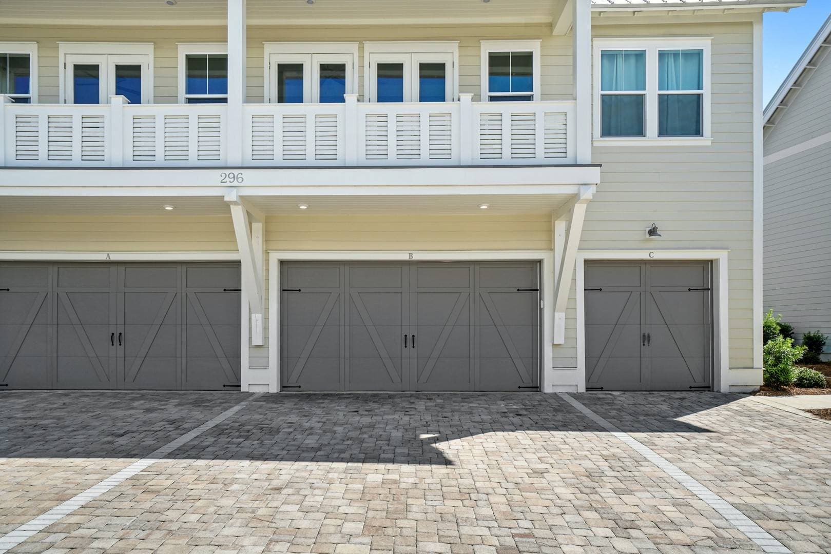 Hub Hideaway - Image 30