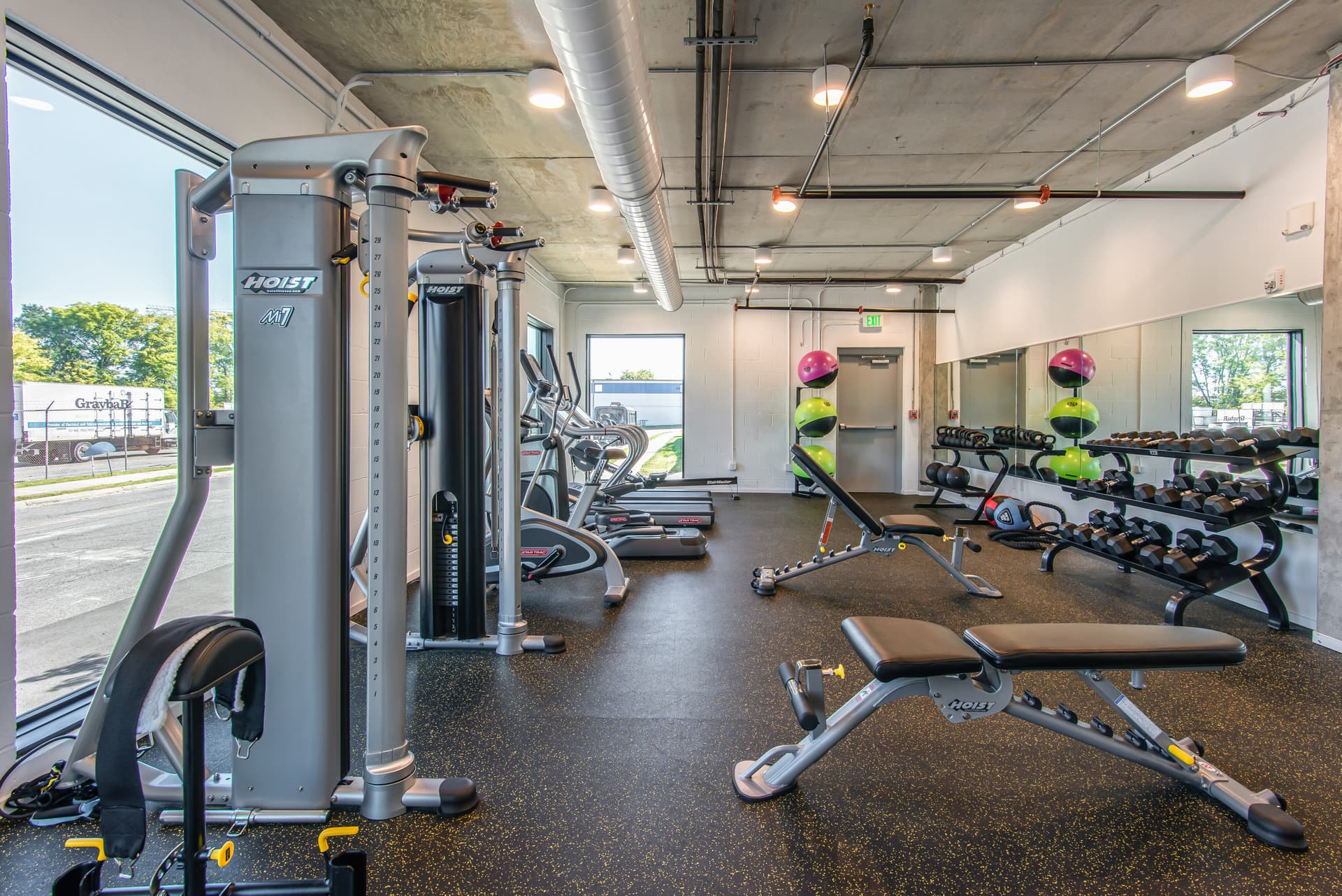 Green Illume Home - Image 4