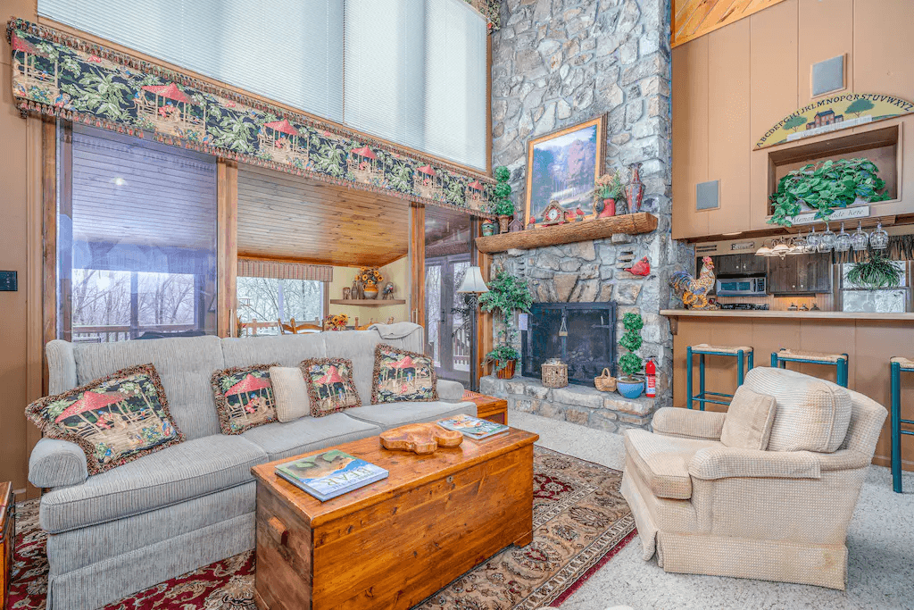 Skyland Home - Image 2