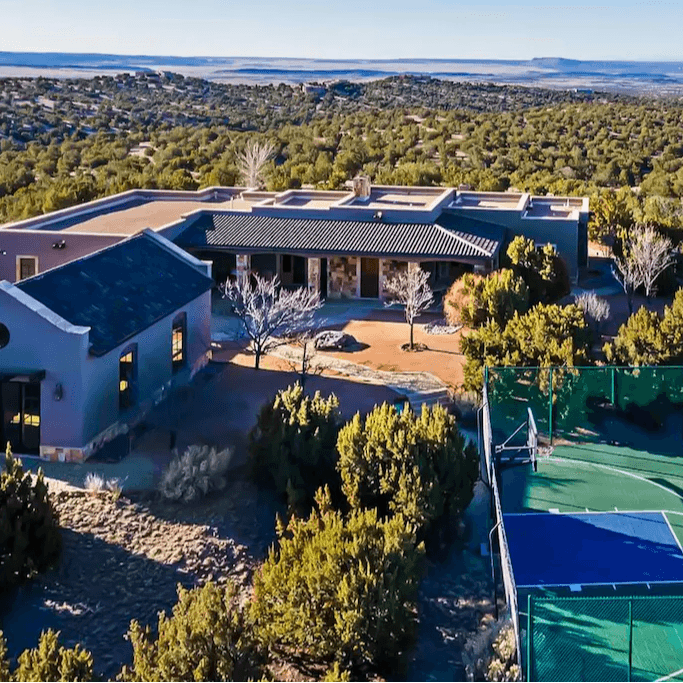 Windy Acres Retreat - Image 1