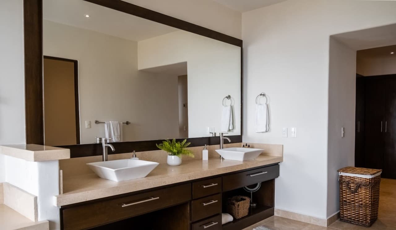 Ziva Condo - Image 40