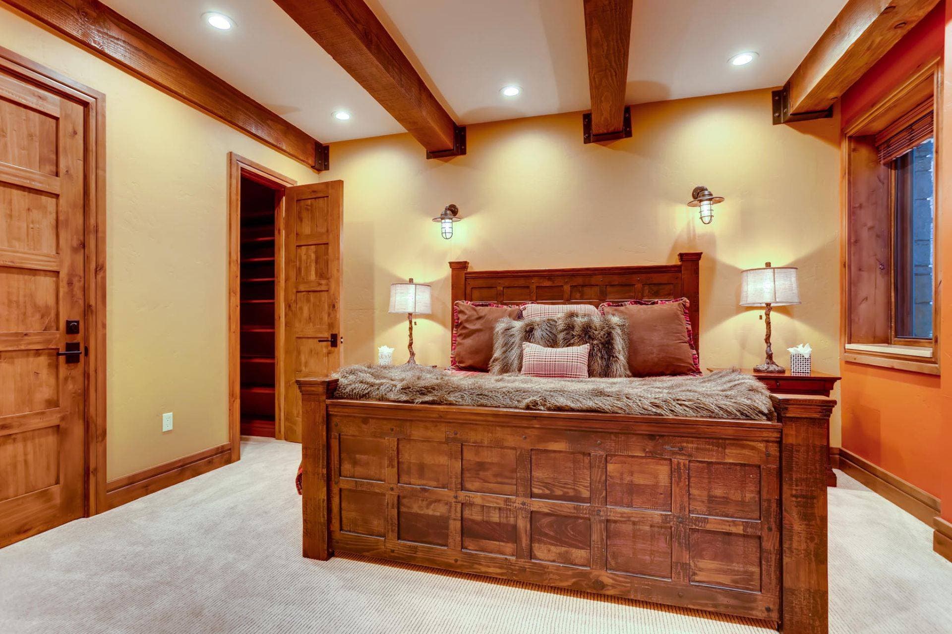 Warming Hut - Image 39