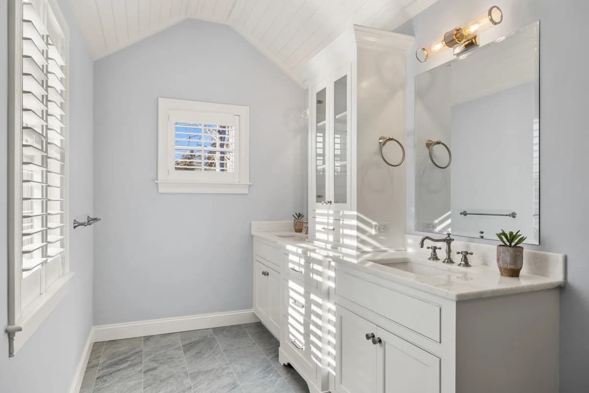 Rock Harbor Dreams - Image 15